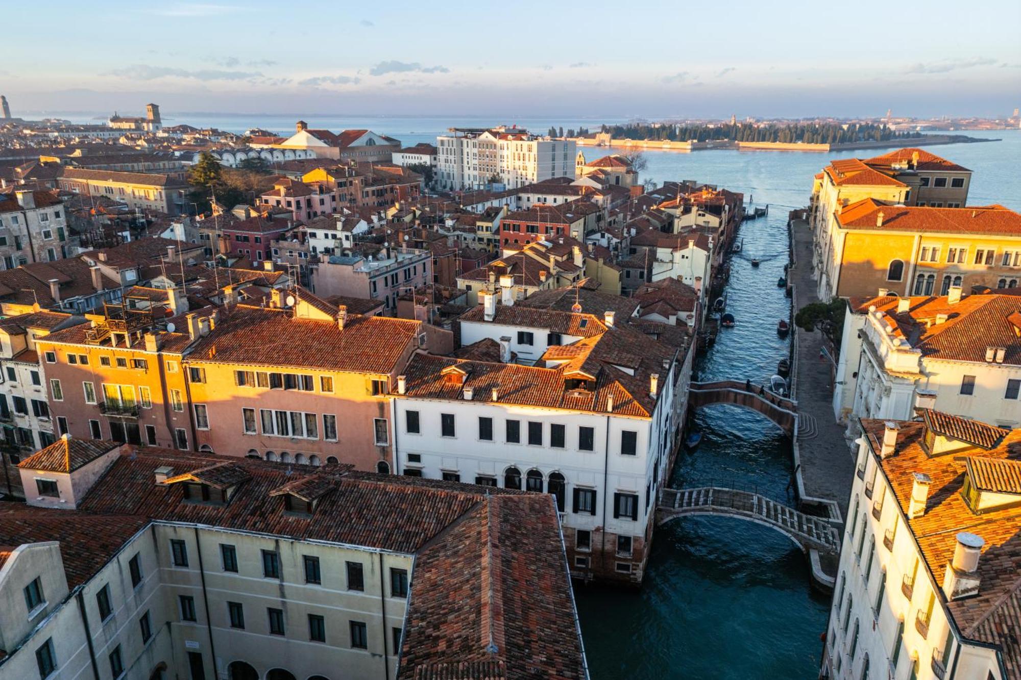 Santa Giustina Palace R&R Venecia Exterior foto